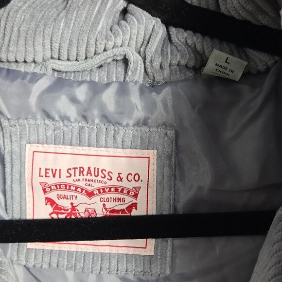 NWT.. LEVI'S.. gray, puffer, courderoy jacket.. - Picture 9 of 16